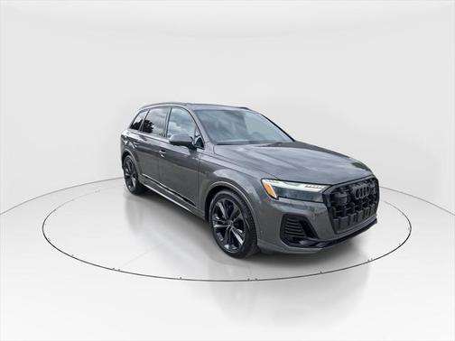 2025 Audi Q7 55 Prestige