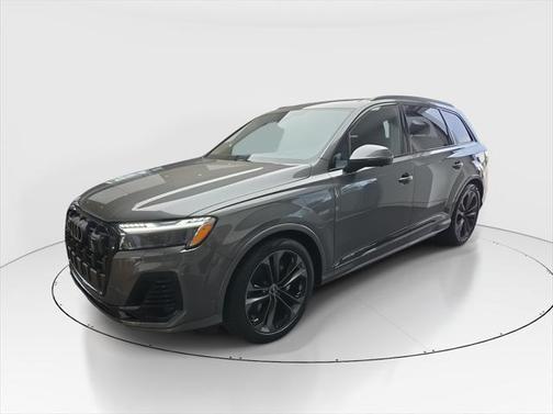 2025 Audi Q7 55 Prestige