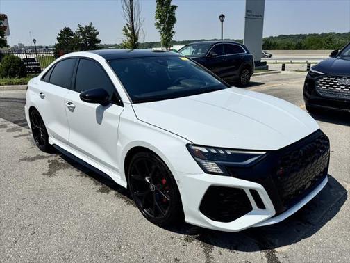 2022 Audi RS 3 TFSI quattro S tronic