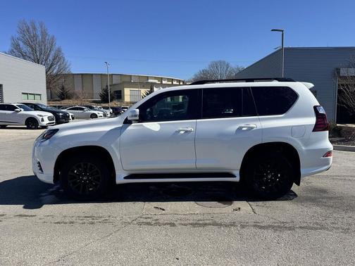 2022 Lexus GX 460 Base