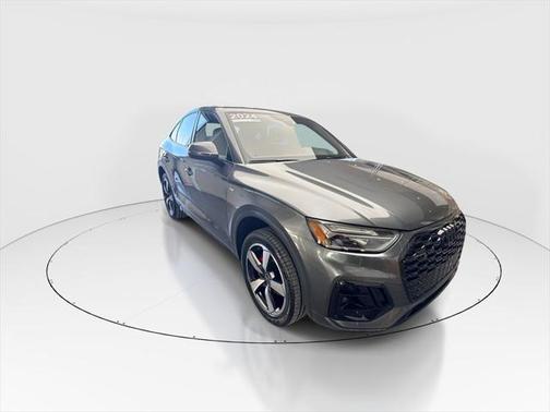 2024 Audi Q5 45 S line Premium Plus