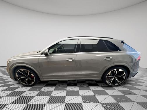 2024 Audi RS Q8 4.0T