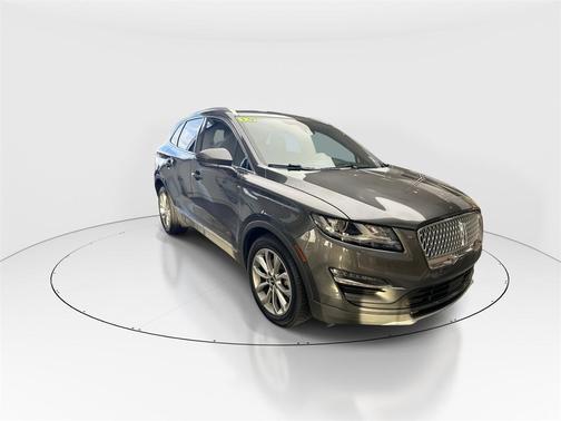 2019 Lincoln MKC Select