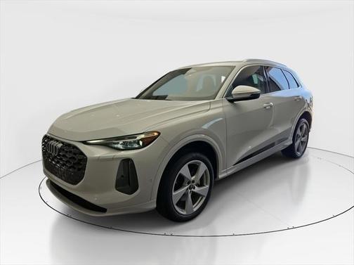 2025 Audi Q5 Premium Plus
