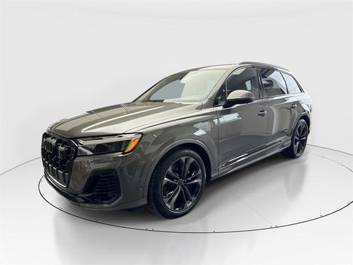 2026 Audi Q7 55 Premium Plus