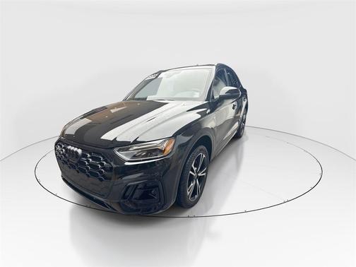 2025 Audi Q5 45 S line Premium Plus