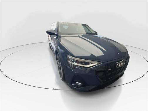 2022 Audi e-tron Sportback S line Prestige