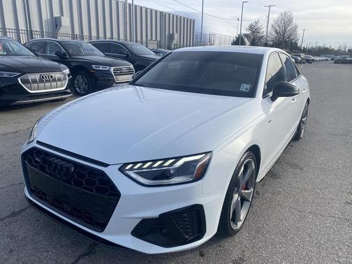 2024 Audi A4 45 S line Premium Plus