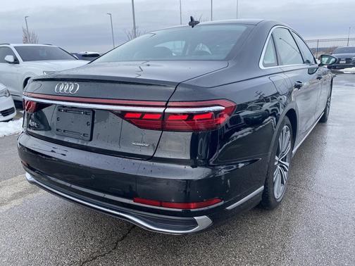2022 Audi A8 L 55 TFSI quattro Tiptronic