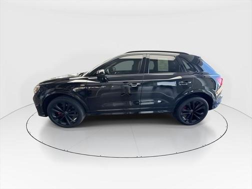 2022 Audi Q3 45 S line Premium Plus