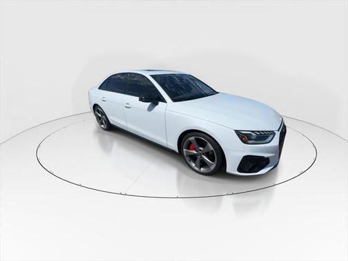 2022 Audi A4 45 S line Premium Plus