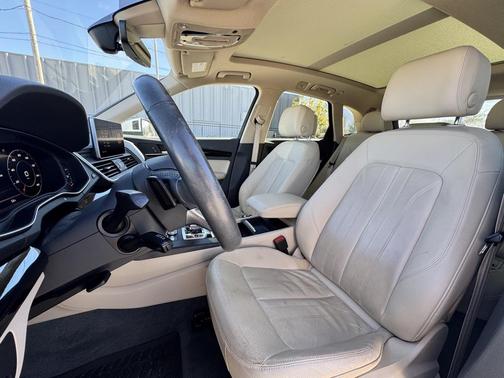 2018 Audi Q5 2.0T Tech Premium