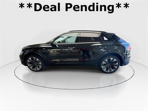 2025 Audi Q8 55 Prestige