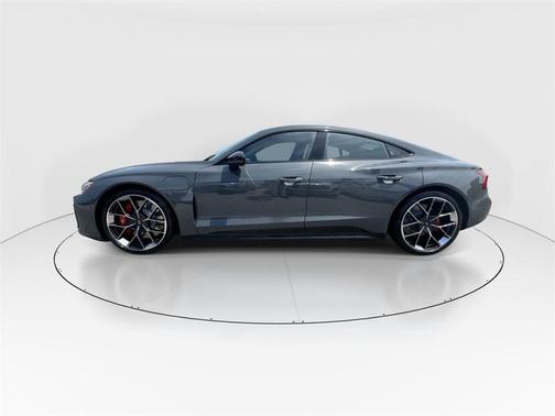 2025 Audi RS e-tron GT performance