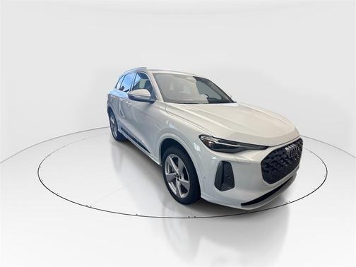 2025 Audi Q5 Premium Plus TFSI quattro S tronic