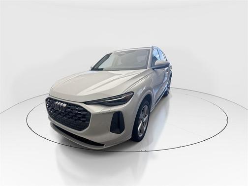 2025 Audi Q5 Premium Plus TFSI quattro S tronic