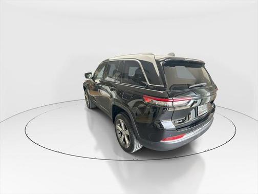 2022 Jeep Grand Cherokee Limited X