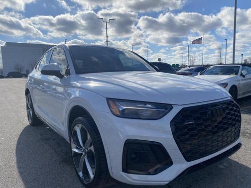 2023 Audi Q5 45 S line Premium Plus