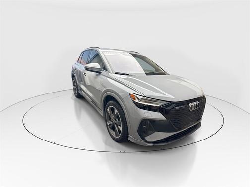 2024 Audi Q4 e-tron Prestige 55 quattro