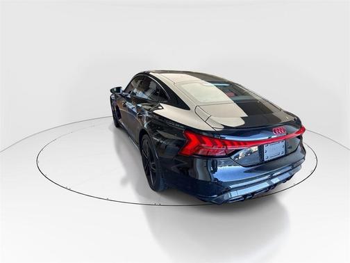 2023 Audi RS e-tron GT quattro