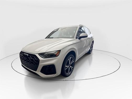 2025 Audi Q5 45 S line Premium Plus