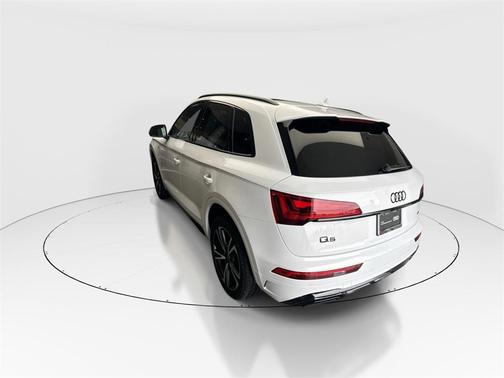 2025 Audi Q5 45 S line Premium Plus