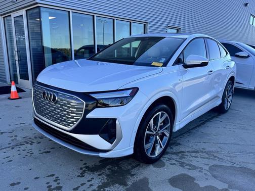 2023 Audi Q4 e-tron Premium Plus 50 quattro