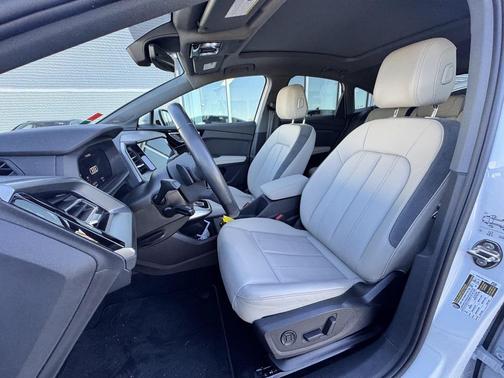 2023 Audi Q4 e-tron Premium Plus 50 quattro