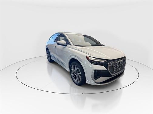 2023 Audi Q4 e-tron Premium Plus 50 quattro