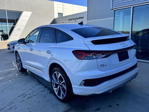2023 Audi Q4 e-tron Premium Plus 50 quattro