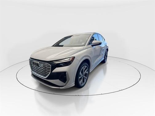 2023 Audi Q4 e-tron Premium Plus 50 quattro