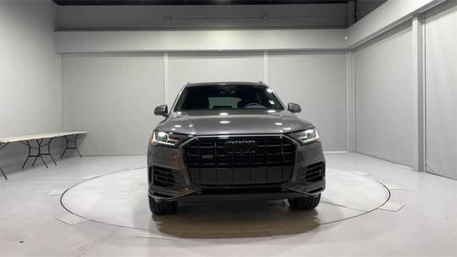 2021 Audi Q7 55 Premium Plus