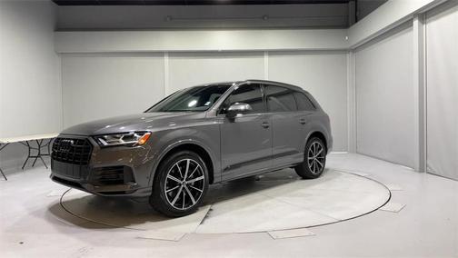 2021 Audi Q7 55 Premium Plus