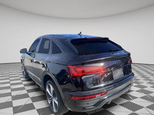 2023 Audi Q5 45 S line Premium Plus