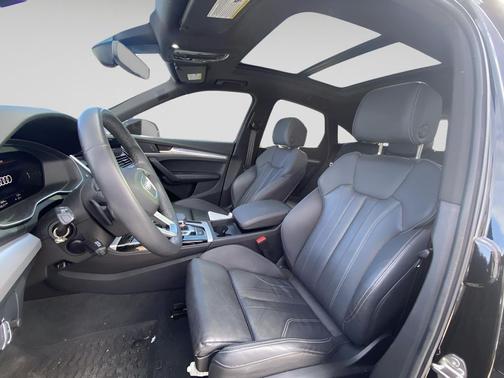 2023 Audi Q5 45 S line Premium Plus