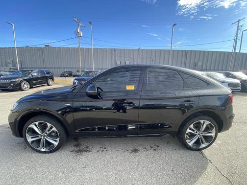 2023 Audi Q5 45 S line Premium Plus