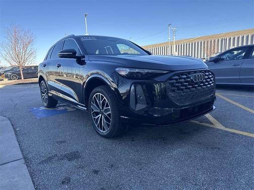 2025 Audi Q5 Premium Plus TFSI quattro S tronic