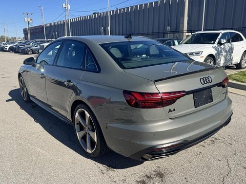 2023 Audi A4 Prestige 45 TFSI S line quattro S tronic