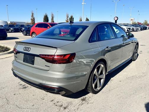 2023 Audi A4 Prestige 45 TFSI S line quattro S tronic