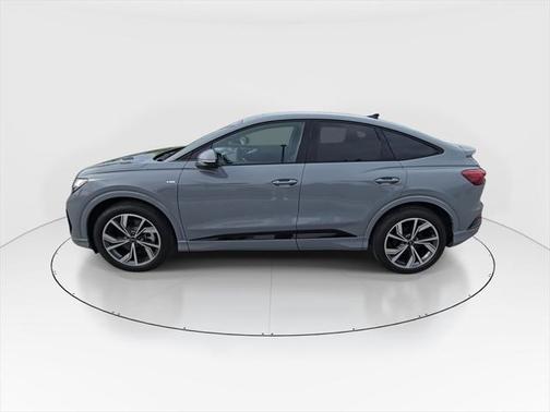 2025 Audi Q4 e-tron Sportback Premium 55 quattro