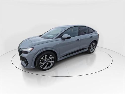2025 Audi Q4 e-tron Sportback Premium 55 quattro