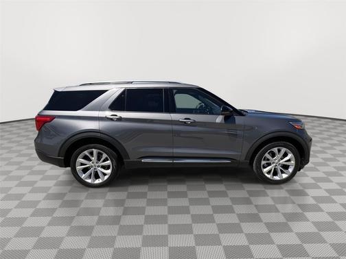 CARBONIZED GRAY METALLIC 2021 Ford Explorer Platinum