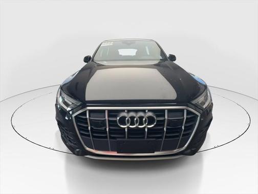 2022 Audi Q7 55 Premium Plus