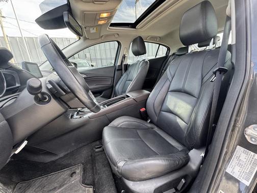 2018 Mazda Mazda3 Grand Touring