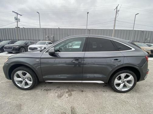 2025 Audi Q5 45 S line Premium