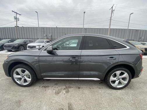2025 Audi Q5 45 S line Premium