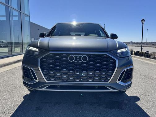 2025 Audi Q5 45 S line Premium