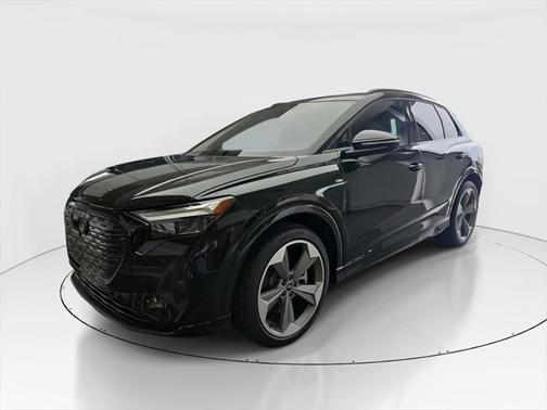 2025 Audi Q4 e-tron Premium Plus 55 quattro