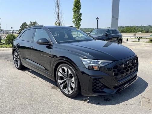 2024 Audi Q8 55 Prestige