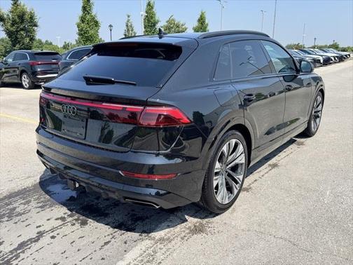 2024 Audi Q8 55 Prestige